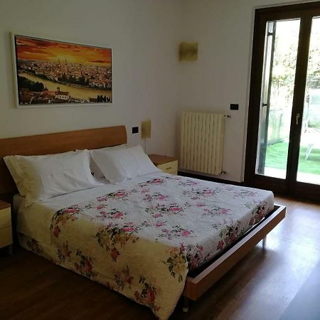 Home Sweet Home Castelnuovo del Garda Exterior foto